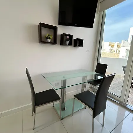 & Modern Penthouse *