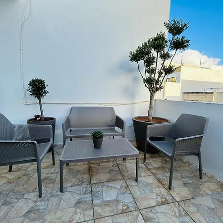 Apartment One Bedroom Penthouse Gzira
